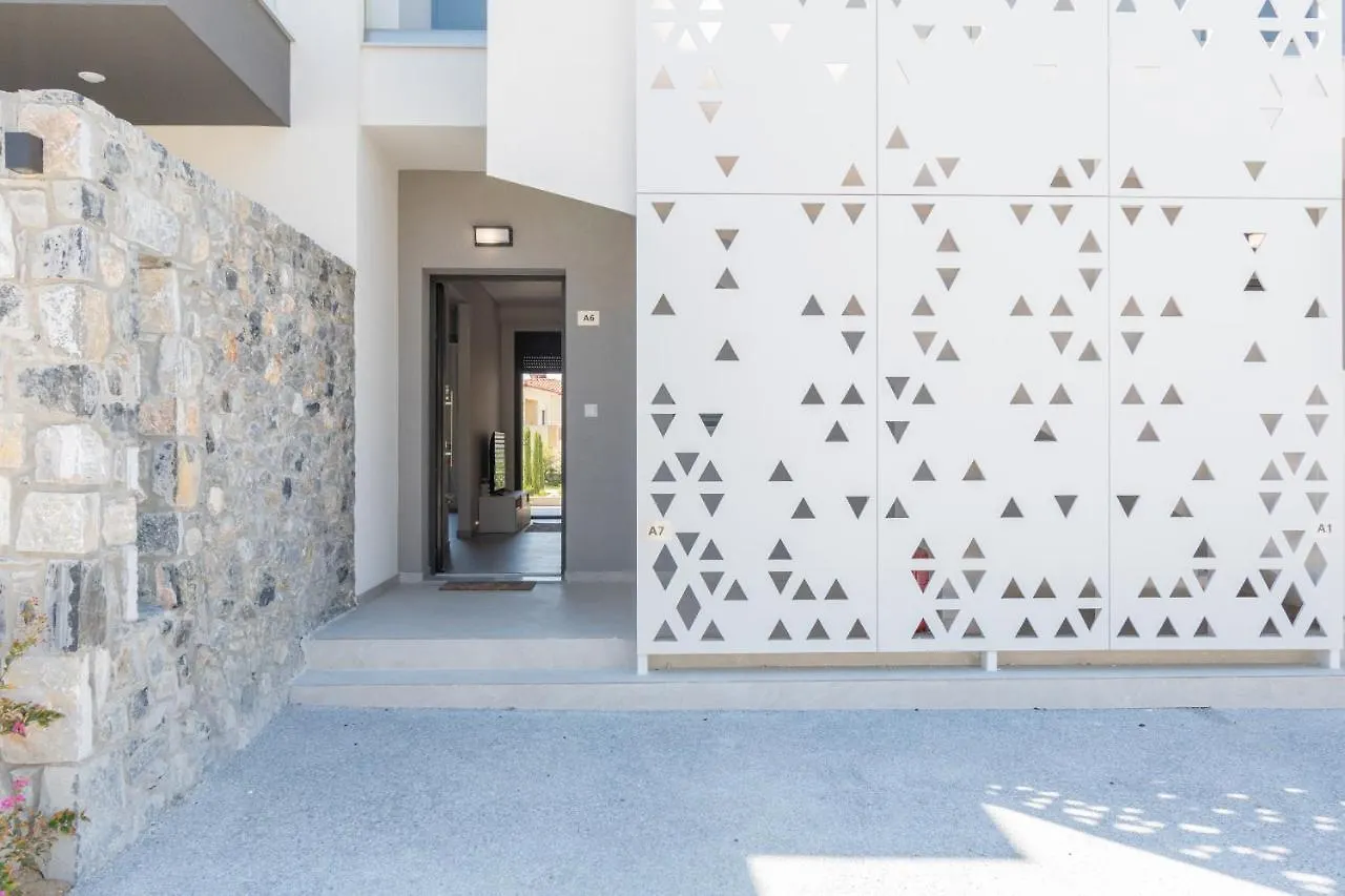 Sithoniars Emerald Luxury Apartment Nikiti
